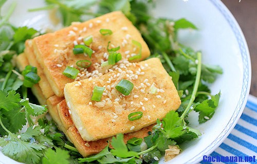 cach lam dau phu chien tam vung gian di ma ngon - Top 10 món ăn nổi tiếng không nên bỏ qua khi du lịch Phan Thiết
