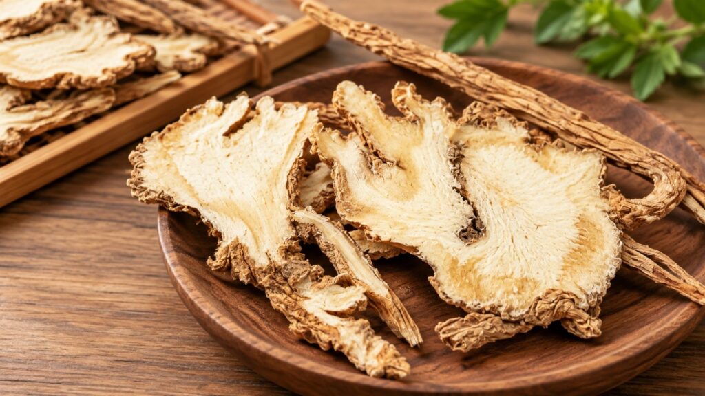 Đương quy là gì? Đặc điểm và tác dụng trong Đông y